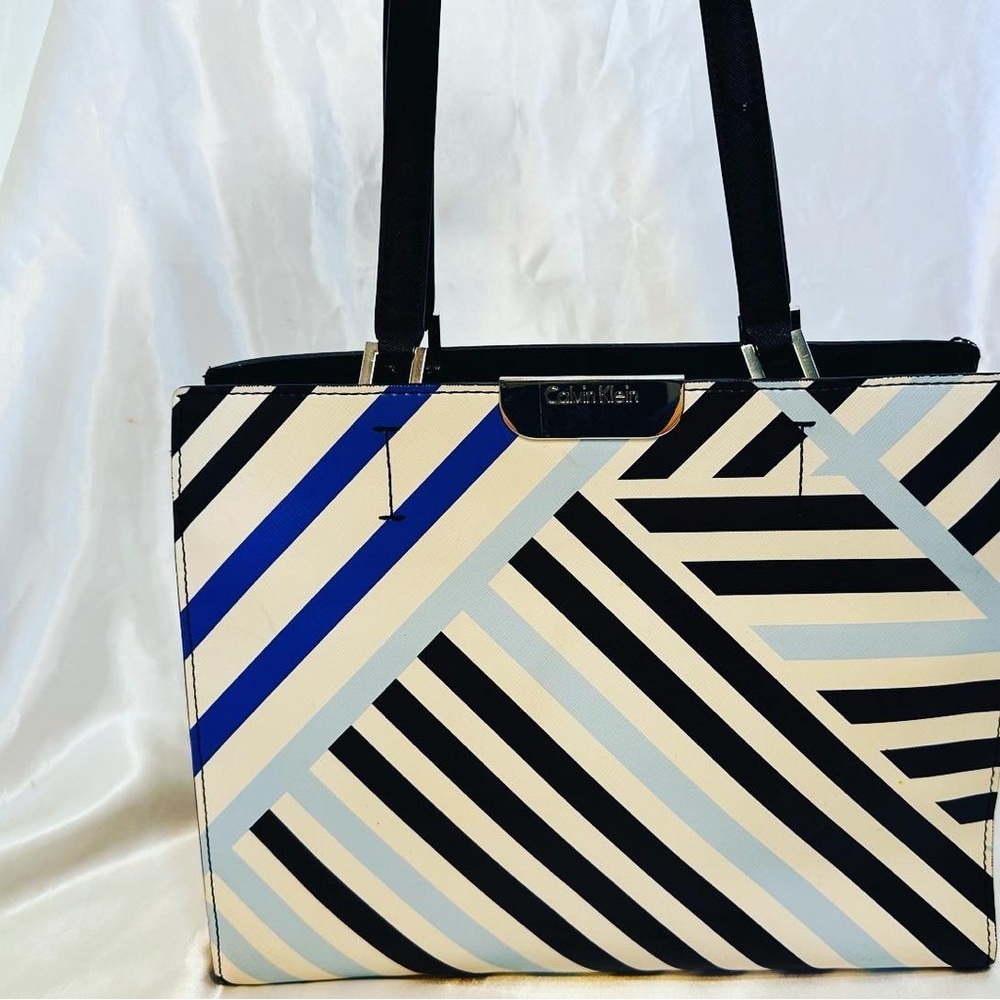 CalvinKlein Blue/White/Black Colorblock Summer Bag Purse striped shoulder silver - Picture 7 of 7